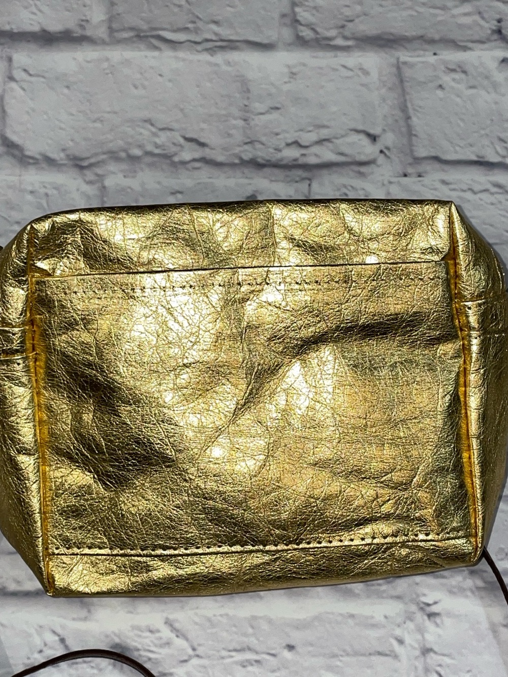 Natural Life Discontinued Shiny Gold Lame' Washable Paper Crossbody Bag - Picture 3 of 8